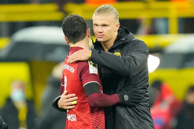 国脚连续进球引领全队节奏（国脚连场建功掌控全队节奏）