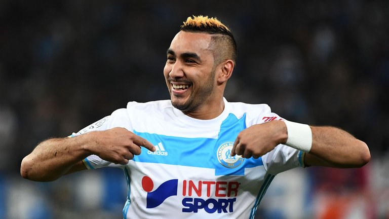 申花官方：今日一线队收假集结训练，阿苏埃、陈晋一等未归队（申花通报：一线队今日收假集训，阿苏埃、陈晋一等仍未归队）