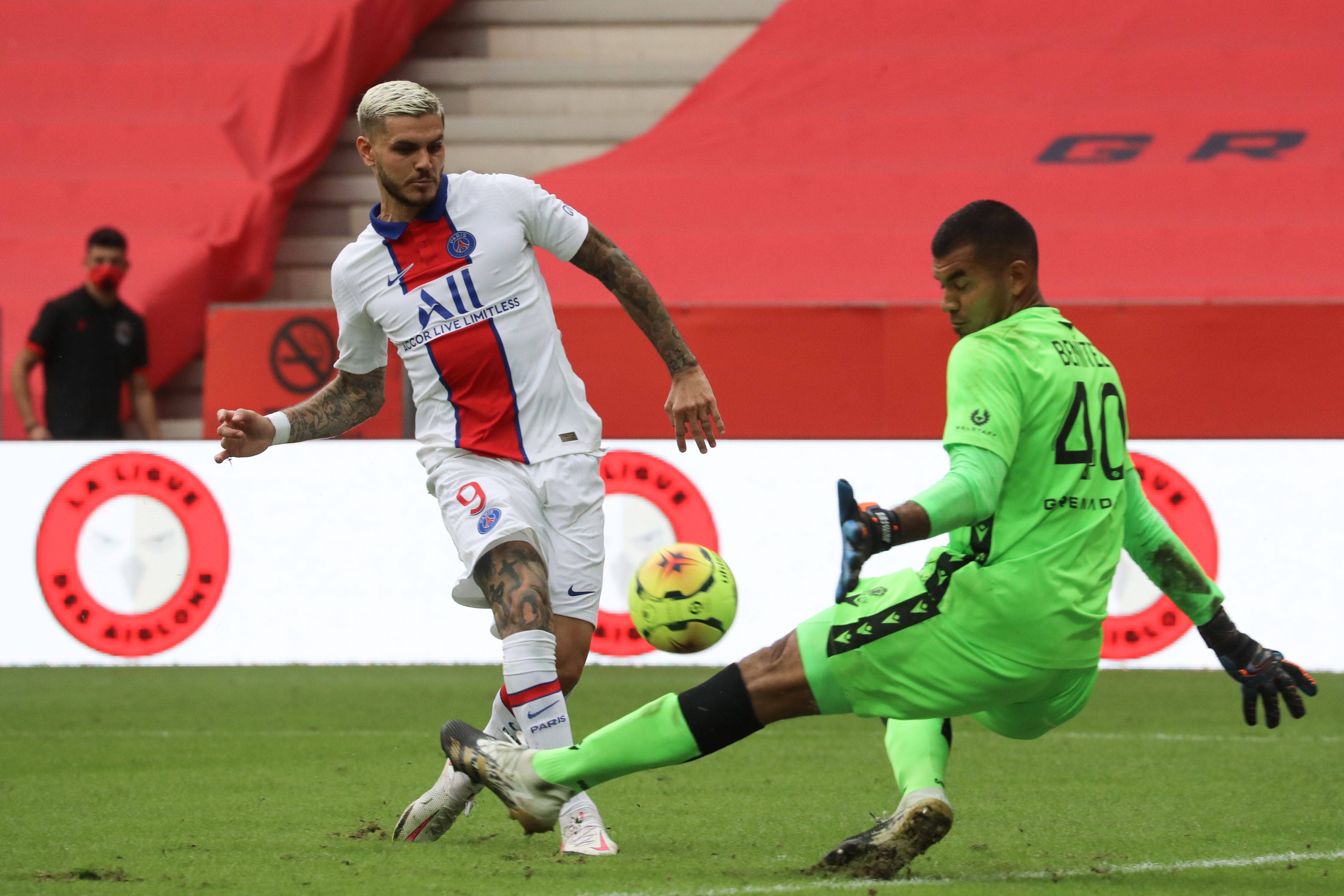 体坛：狼队想与徐彬签约4-5年，球员已搭乘航班前往英国（体坛：狼队拟与徐彬签4至5年长约，球员已乘机赴英）