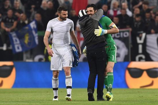 热苏斯否认离队传闻：我和枪手的合同到2027年，到时再说（热苏斯回应转会流言：与枪手合约至2027，届时再作决定）